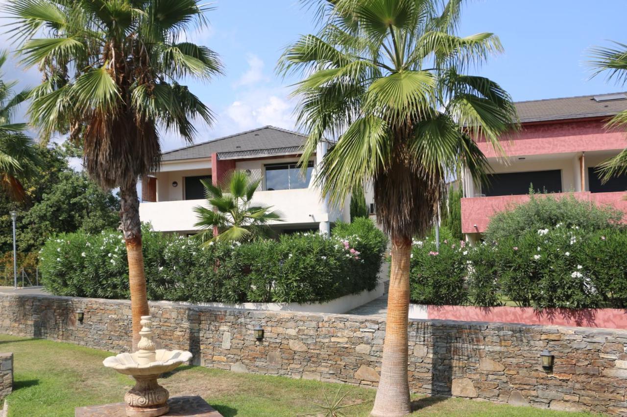 Residence Marea Resort Санта-Лучія-ді-Моріані Екстер'єр фото
