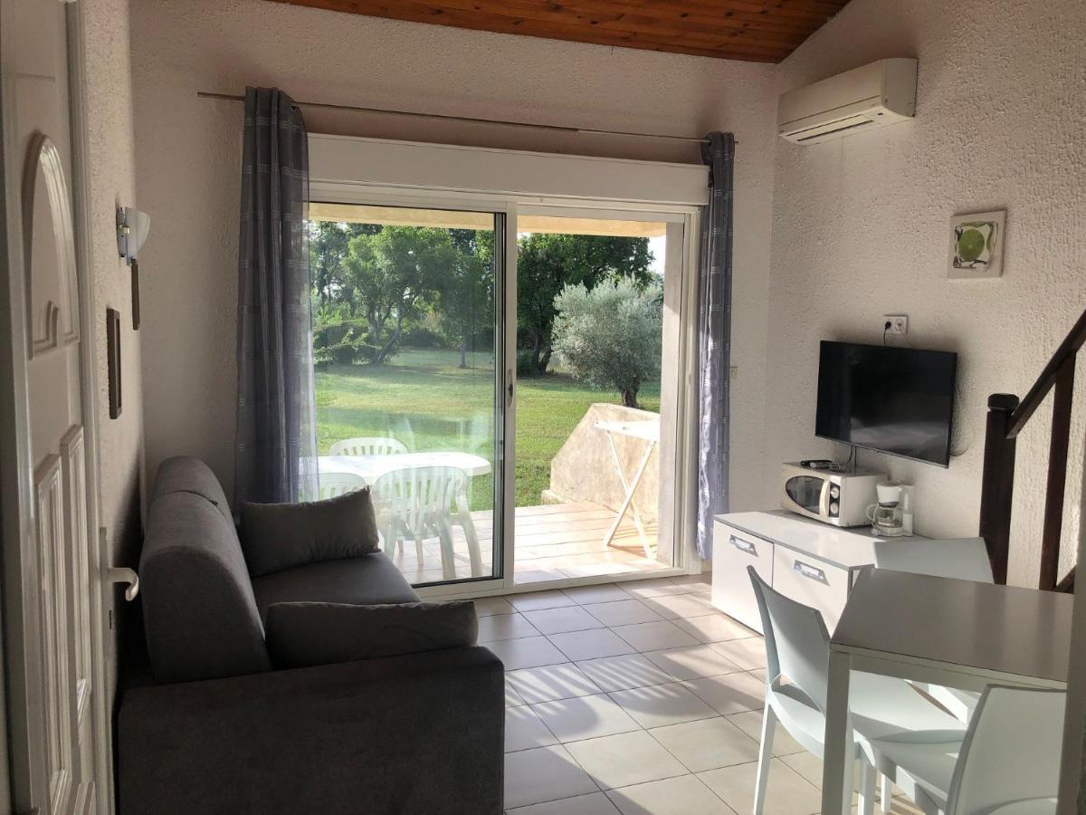 Residence Marea Resort Санта-Лучія-ді-Моріані Екстер'єр фото