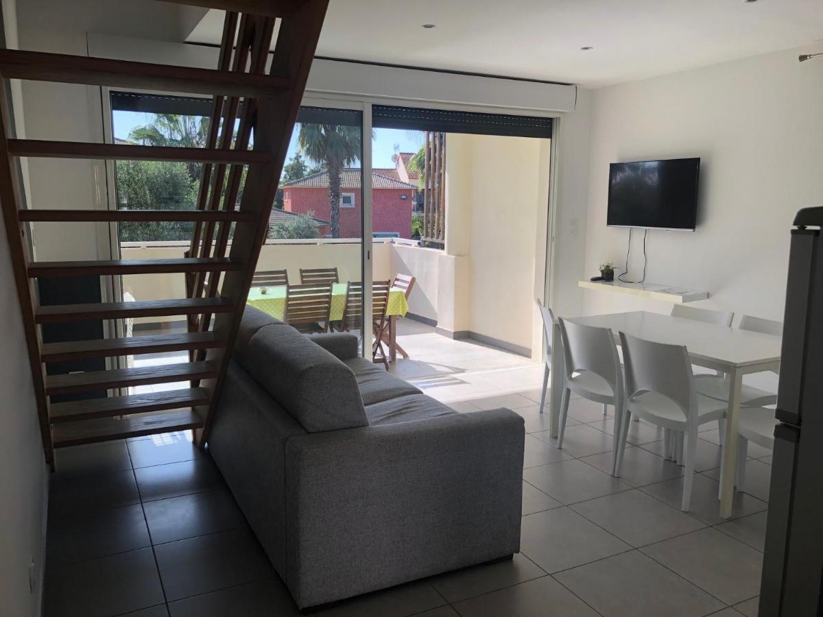 Residence Marea Resort Санта-Лучія-ді-Моріані Екстер'єр фото